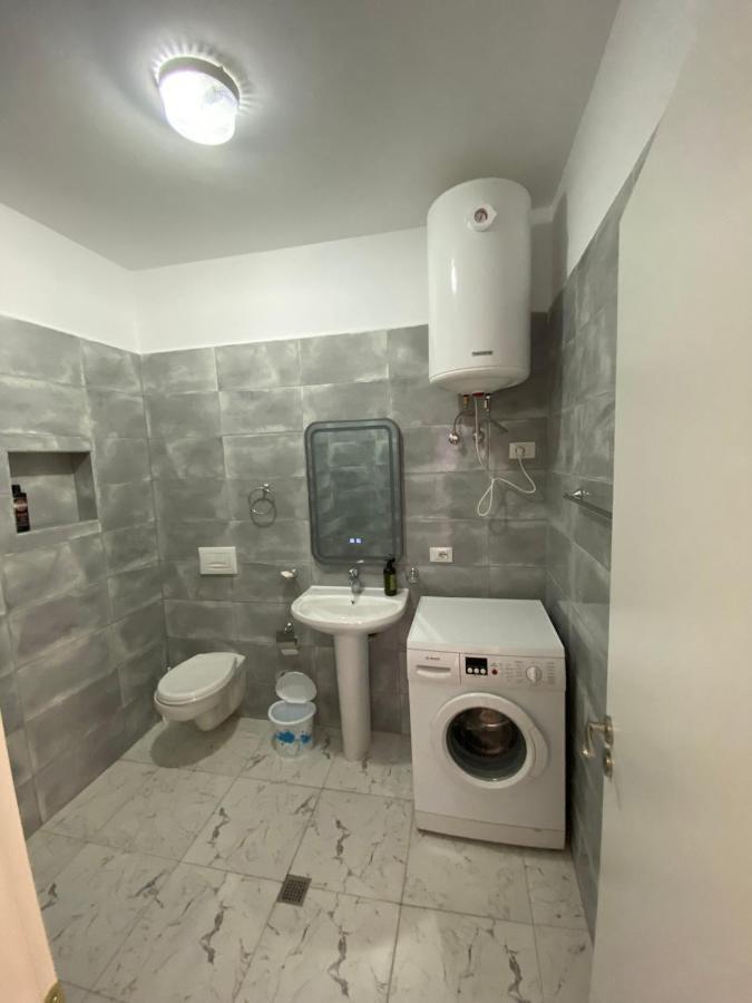 Eq Apartaments Tirana Exterior foto